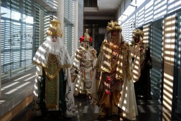 Los Reyes en el Hospital Marina Salud