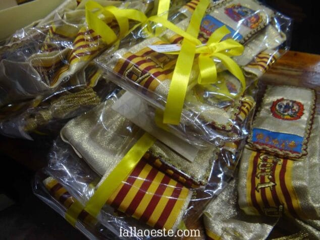 Merienda infantil en la falla Oeste