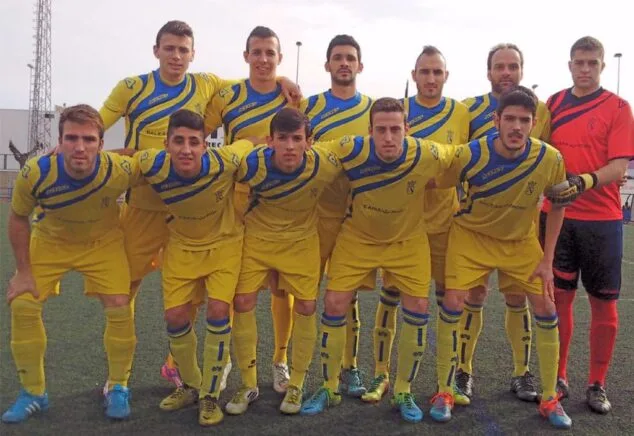 Once del Dénia ante el Recambios Colón