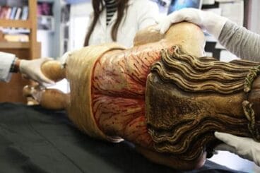 Trabajos de restauración de la imagen de la Santíssima Sang