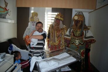 Visita de Melchor Gaspar y Baltasar al Hospital