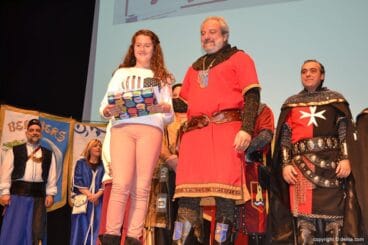 Presentación de capitanes Mig Any de Moros – premio dibujo Mozarabes