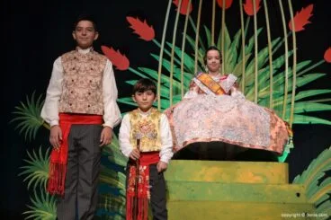 Presentación infantil París Pedrera 2015 – Pleitesía de Valentín Candel