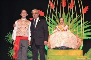 Presentación infantil París Pedrera 2015 – Pleitesía de Fernando Marí-Perles
