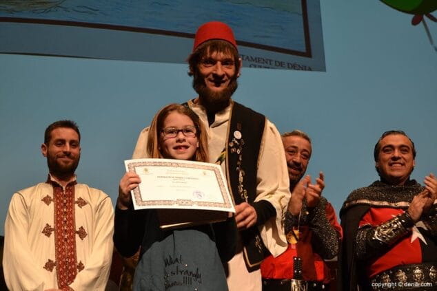 17 Presentación de capitanes Mig Any de Moros premio dibujo Abencerrajes