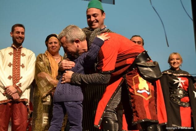 19 Presentación de capitanes Mig Any de Moros premio dibujo Almorávides