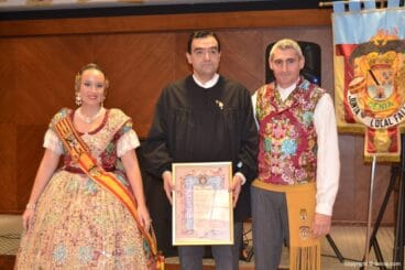 Sopar de Gala Falles Dénia 2015 – Bunyol d’or amb fulles de llorer i brillants