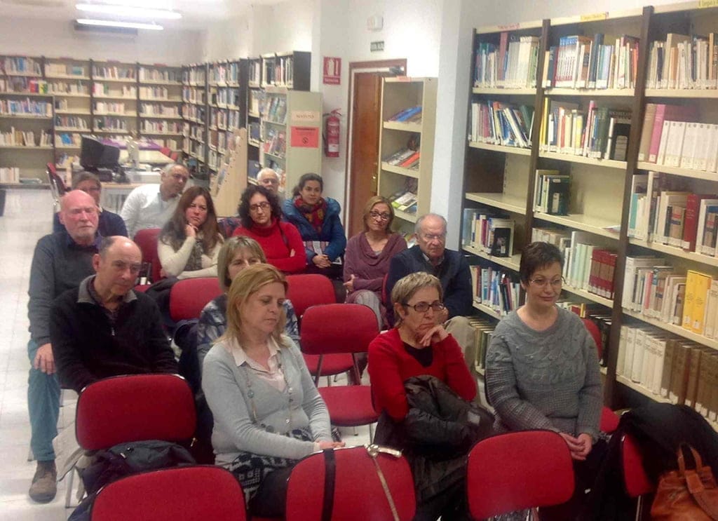 Asistentes a la presentación de los libros de María Rosa Mulet