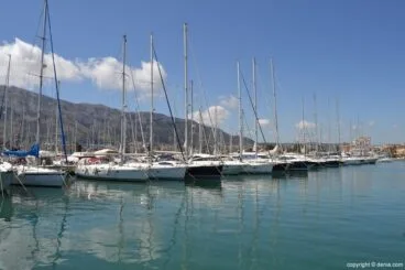 Barcos en el Puerto Deportivo de Dénia
