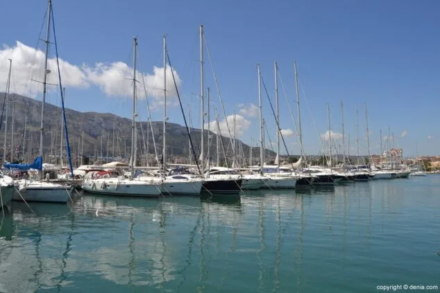 Barcos en el Puerto Deportivo de Dénia