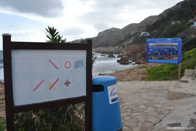 Cartelería actual en Les Rotes