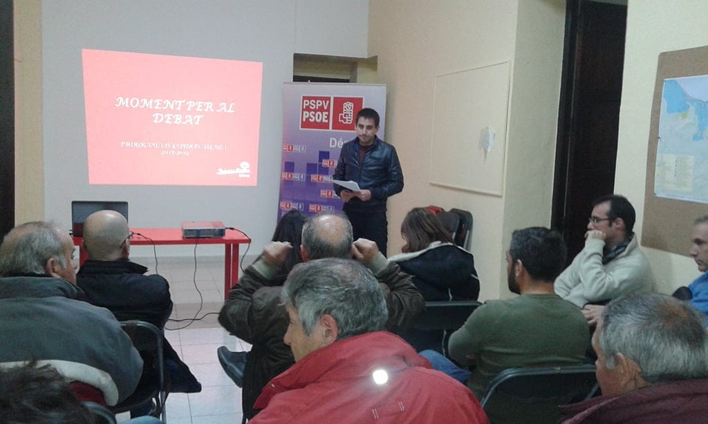 EL PSOE quiere que Dénia albergue una prueba de la 'Volta a Peu' 1 Debate sobre deporte entre los socialistas de Dénia