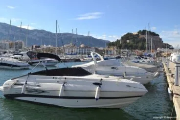 El castillo desde el paseo marítimo