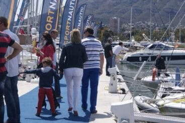 Visitantes del Salón Náutico Marina Dénia