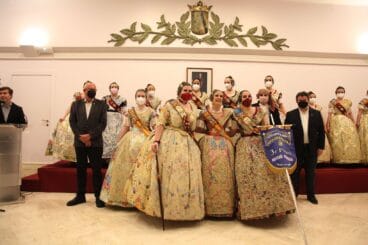 Les Roques recogen el tercer premio de las Fallas de Dénia 2022