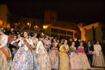 Cremà de la falla de la Junta Local Fallera – Cortes de honor