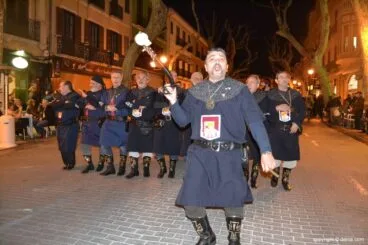 Mig Any Moros i Cristians Dénia 2015 – Filà Cavallers del men Fot
