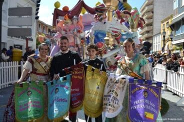 Premios Infantiles Fallas Dénia 2015 – baderines en la falla infantil del Centro