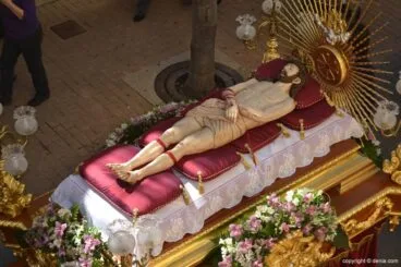 Llegada de la Santíssima Sang restaurada – procesión de regreso