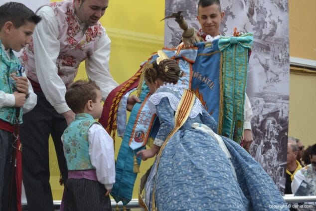 27 Día de la Bandera del Oeste 2015