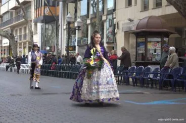 Ofrenda Flores Fallas Dénia 2015 – Falla Campaments
