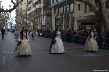 Ofrenda Flores Fallas Dénia 2015 – Falla Campaments