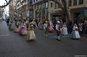 Ofrenda Flores Fallas Dénia 2015 – Falla Campaments
