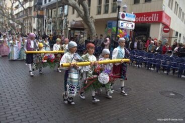 Ofrenda Flores Fallas Dénia 2015 – Falla Port Rotes