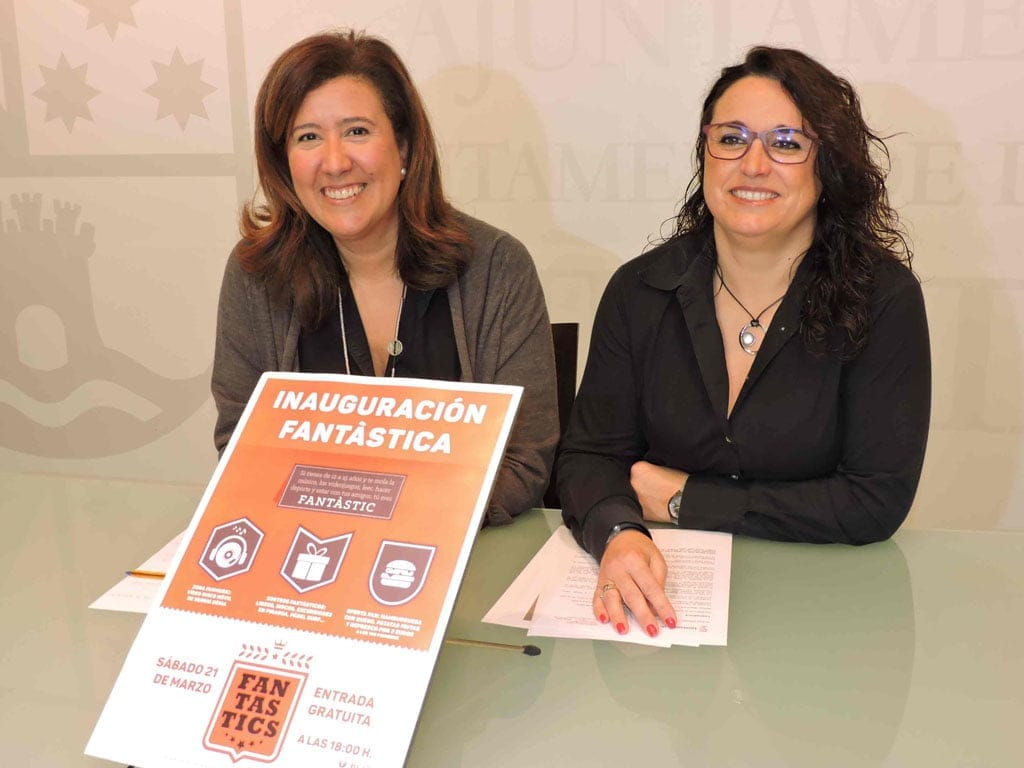 Llega a Dénia 'Fantàstics', un movimiento de ocio para menores de 12 a 15 años 1 Ana Kringe e Isabel Gallego presentan Fantàstics