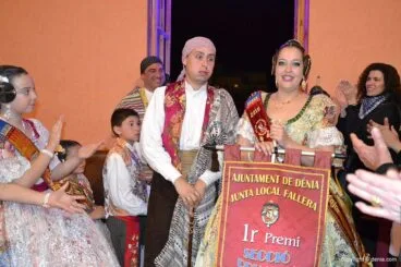 Cargos Falla Port Rotes con el banderín