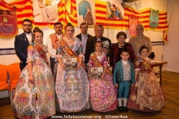 Las Falleras Mayores de Dénia en la presentación del llibret de Baix la Mar