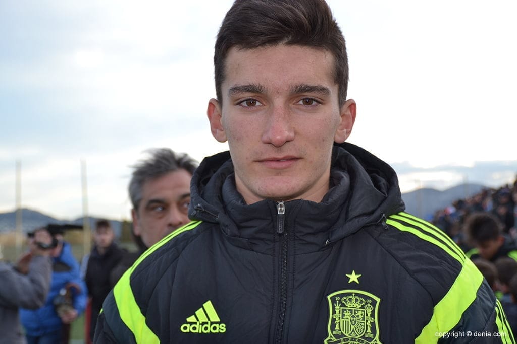 Pepelu con la Selección Española Sub 17