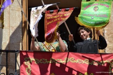 Presidente Centro con banderines