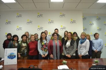 Profesores de los colegios participantes en el concurso de dibujo