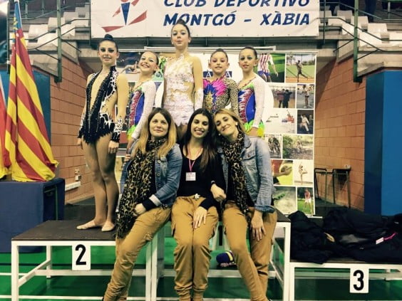 Xus y Montse Soria con sus gimnastas
