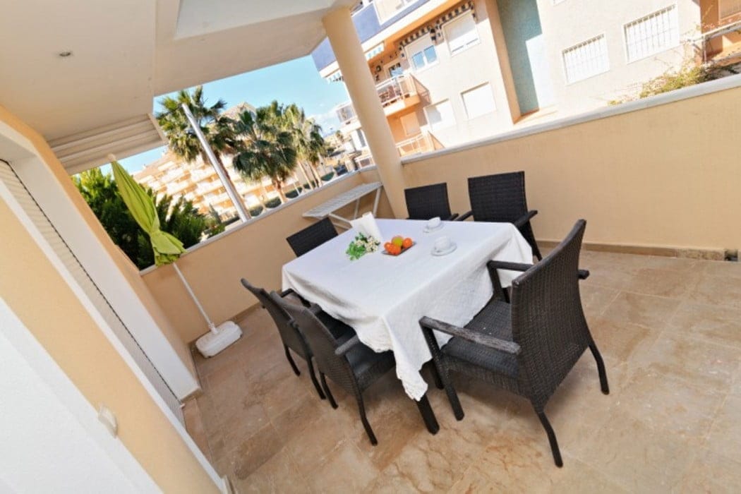 apartamento-playa-viviendas-y-bienestar-terraza