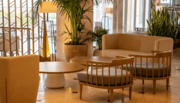 Bienvenido a la recepción de lujo de Hotel Dénia Marriott La Sella Golf Resort & Spa