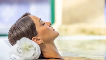 Combina masajes terapéuticos y tratamientos de belleza en Dénia