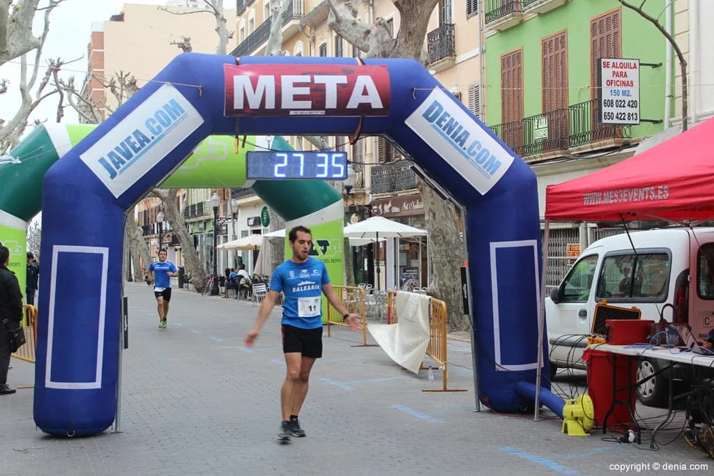 2º Marcha Solidaria Deniacom a favor del CEE Raquel Payà - llegada a meta
