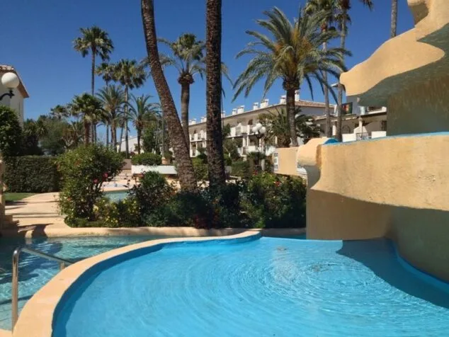 euroholding apartamento duplex piscina