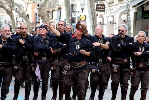 Conoce las 8 filaes del bando cristiano de los Moros y Cristianos de Dénia 14 Imagen: Filà Marins Corsaris en 2022