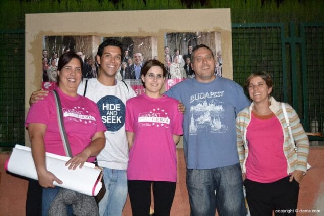 02 Pegada de carteles elecciones municipales Dénia 2015 UPyD