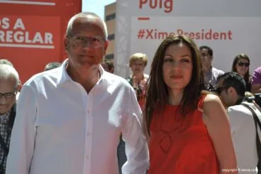 Mitin PSOE Dénia – Vicent Grimalt y Rosa Mustafà