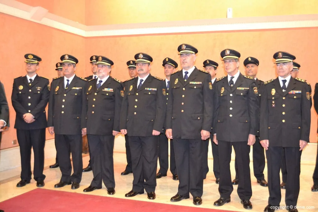 Acto de concesión de la Medalla de la Ciutat a la Comisaría de Policía Nacional de Dénia