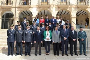 Acto de concesión de la Medalla de la Ciutat a la Comisaría de Policía Nacional de Dénia