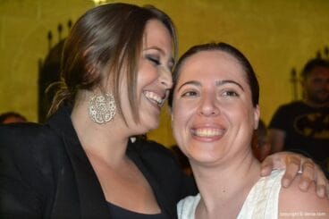 Elección Falleras Mayores Dénia 2016 – Marina y su hermana