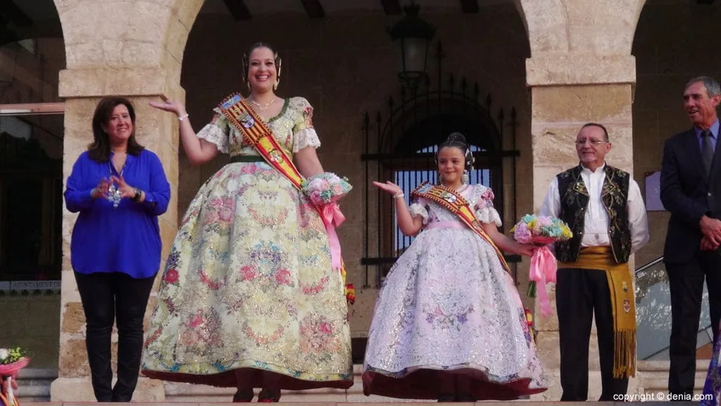 Proclamación Falleras Mayores de Dénia 2016 - Saludo de Marina y Alejandra
