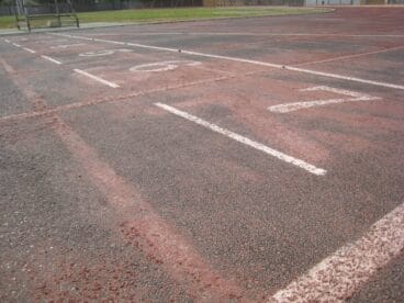 Estado de la pista del polideportivo