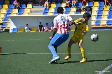 Estrecho marcaja del defensor dianense
