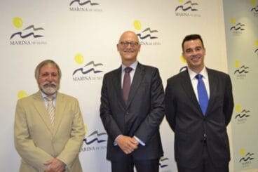 Gabriel Martínez con Javier Reyez y José Martínez